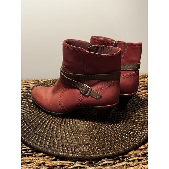 Rockport Cobb Ankle Boots Red Leather Women’s 8. 5 M Bootie Side Zip Winter Fall - Picture 5 of 10